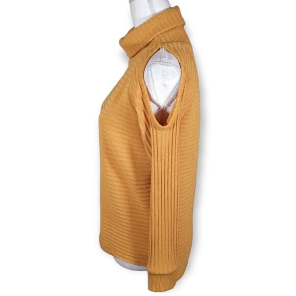 VIVACE MUSTARD YELLOW TURTLENECK COLD SHOULDER SWEATER SZ.M EUC - Picture 2 of 5